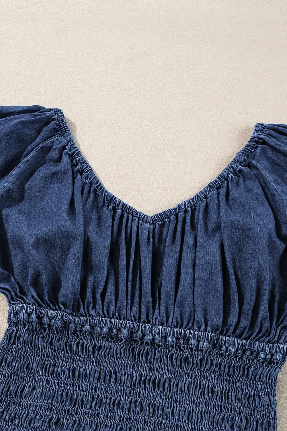 Chic dark blue puff sleeve denim top