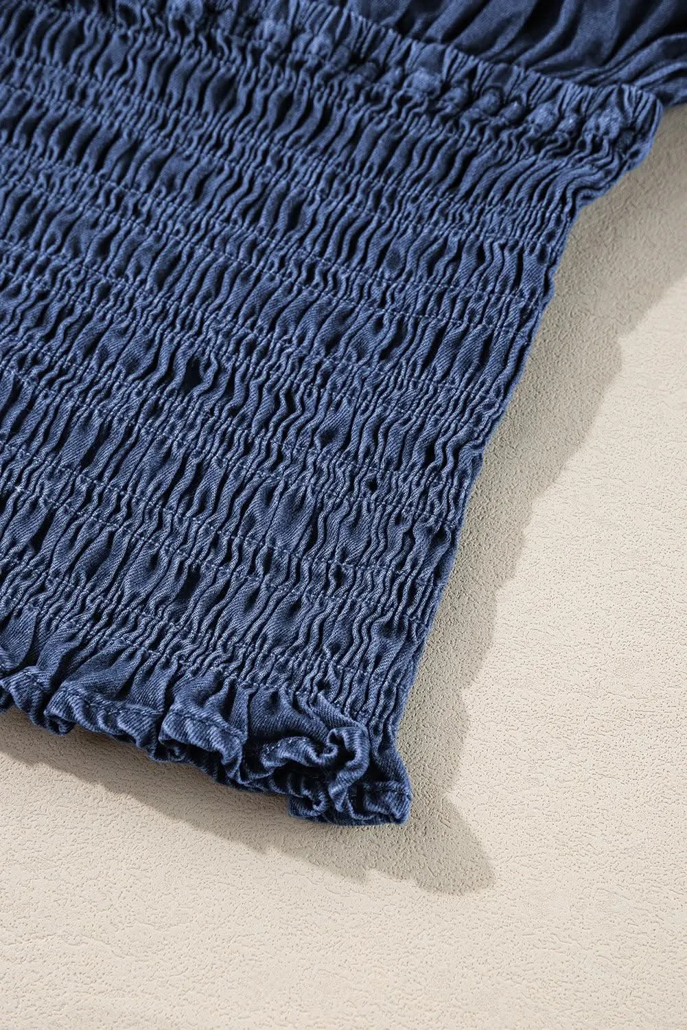 Chic dark blue puff sleeve denim top