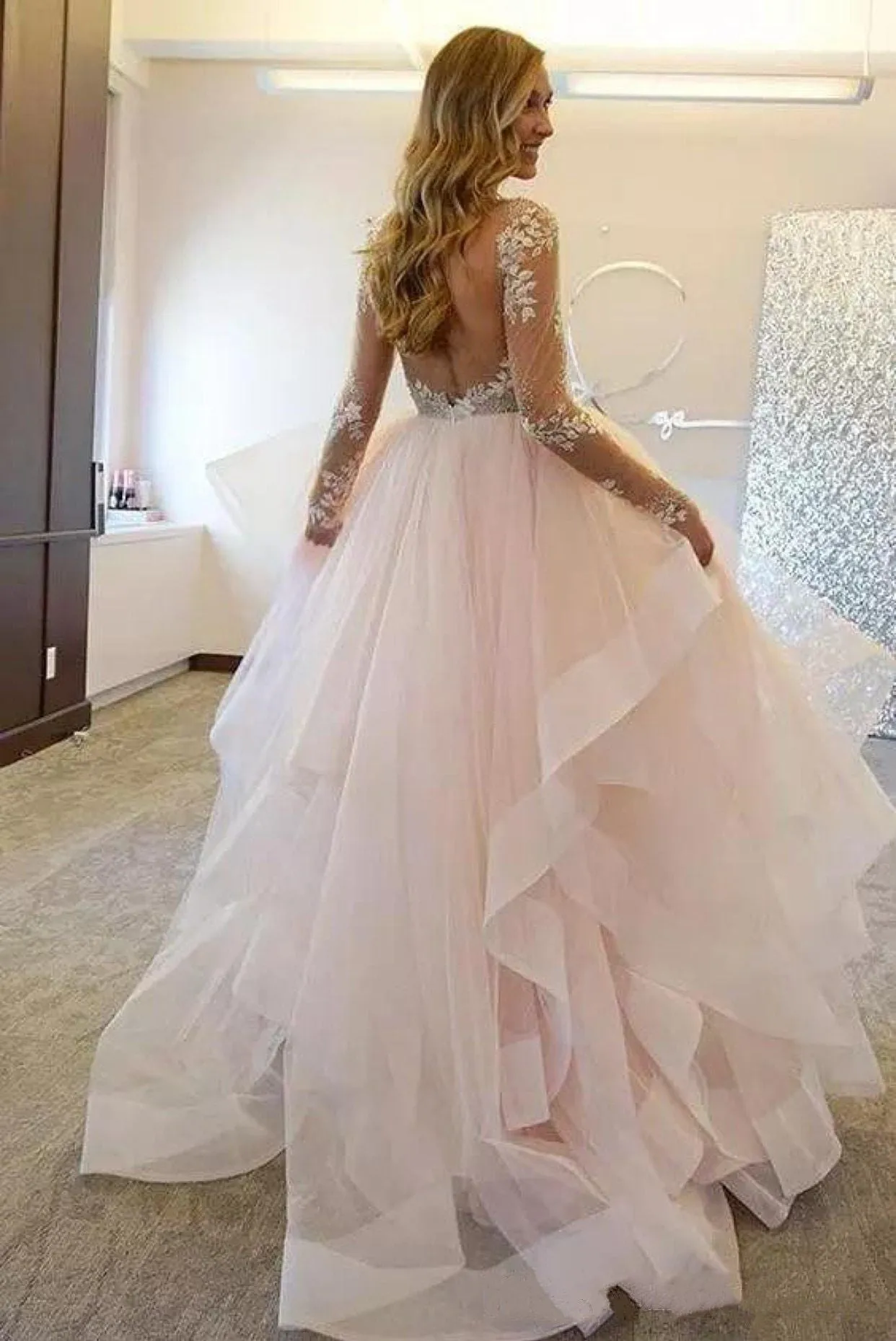 Luxury Princess Wedding Dress with Long Sleeve